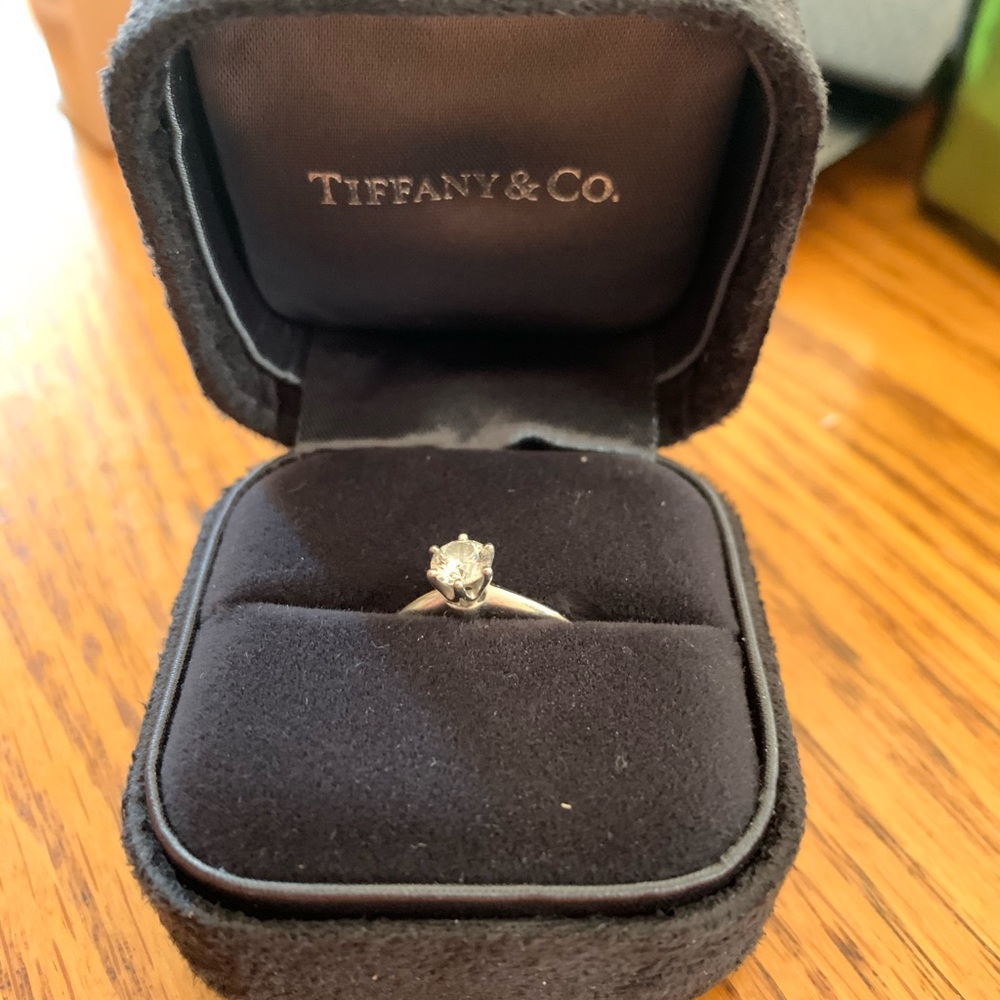 Tiffany&co platinum 950  D0.38CT engagement ring